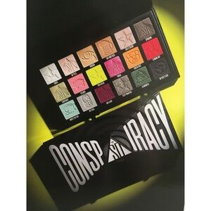 NIB Jeffree Star x Shane Dawson Collab Conspiracy Eye Shadow Palette